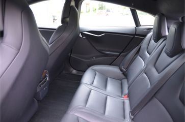 Voertuigafbeelding 11