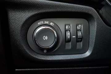 Voertuigafbeelding 37