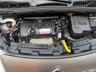 Voertuigafbeelding 12