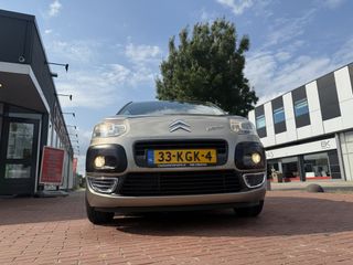 Voertuigafbeelding 29