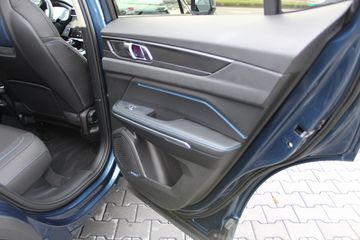 Voertuigafbeelding 23