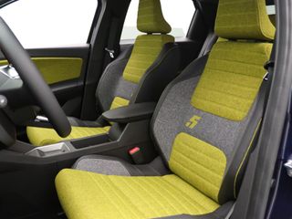 Voertuigafbeelding 4