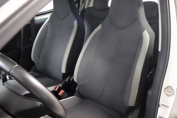 Voertuigafbeelding 9