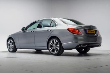 Voertuigafbeelding 2