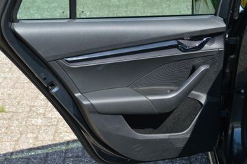 Voertuigafbeelding 108