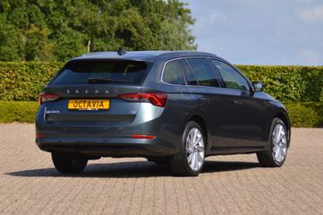 Voertuigafbeelding 31