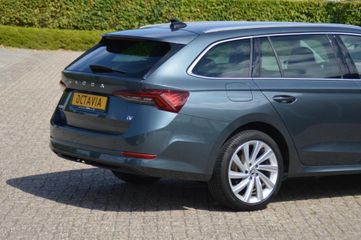 Voertuigafbeelding 64