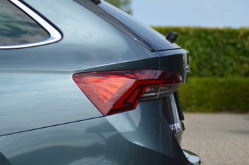 Voertuigafbeelding 77