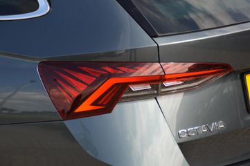 Voertuigafbeelding 85