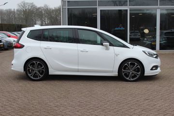 Voertuigafbeelding 4