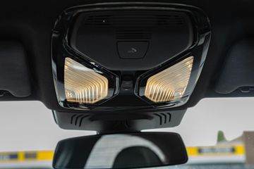 Voertuigafbeelding 35