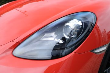 Voertuigafbeelding 8