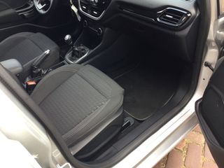 Voertuigafbeelding 5