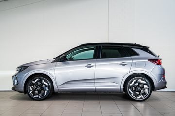 Voertuigafbeelding 4