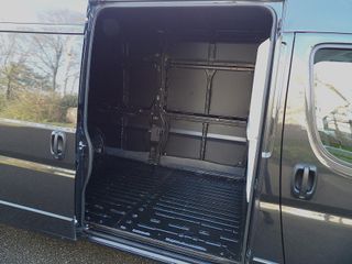 Voertuigafbeelding 16