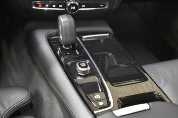 Voertuigafbeelding 23