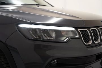 Voertuigafbeelding 31