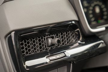 Voertuigafbeelding 70