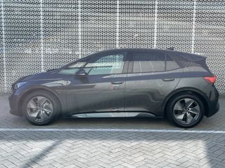 Voertuigafbeelding 4