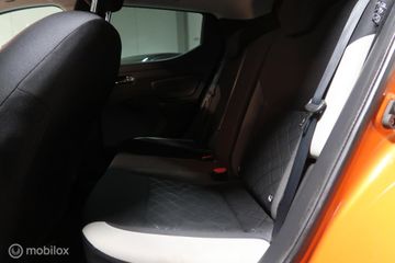 Voertuigafbeelding 18