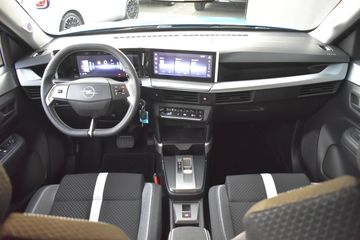 Voertuigafbeelding 12