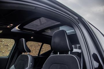 Voertuigafbeelding 12