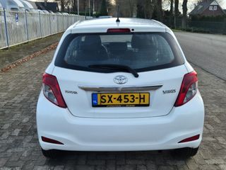 Voertuigafbeelding 9