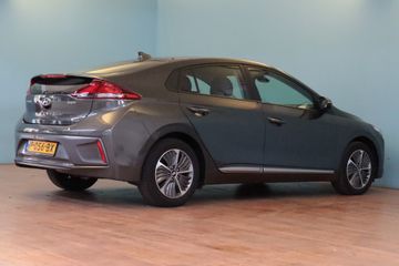 Voertuigafbeelding 6