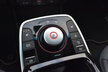 Voertuigafbeelding 11