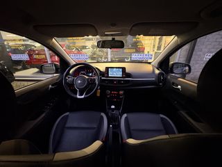 Voertuigafbeelding 10