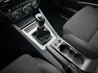 Voertuigafbeelding 8