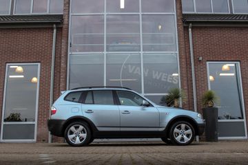 Voertuigafbeelding 6