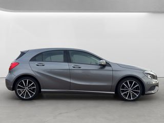 Voertuigafbeelding 5