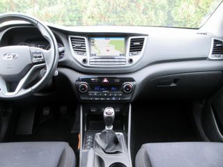 Voertuigafbeelding 12