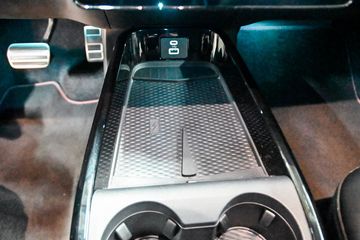 Voertuigafbeelding 19