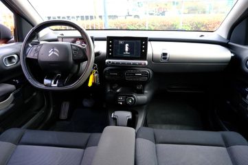 Voertuigafbeelding 10