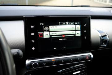 Voertuigafbeelding 13