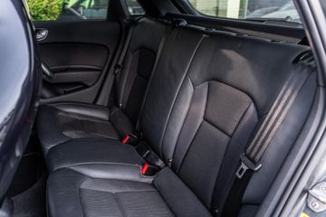 Voertuigafbeelding 11