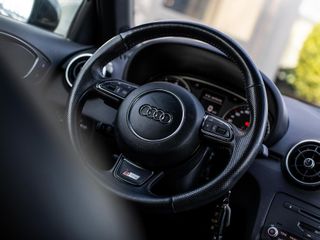 Voertuigafbeelding 24