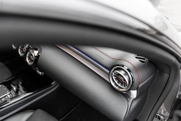 Voertuigafbeelding 35