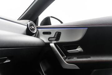 Voertuigafbeelding 48