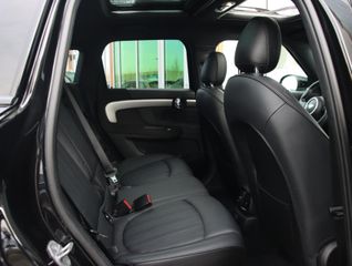 Voertuigafbeelding 33