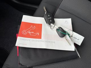 Voertuigafbeelding 32