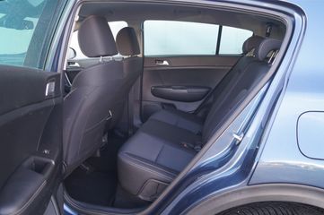 Voertuigafbeelding 7