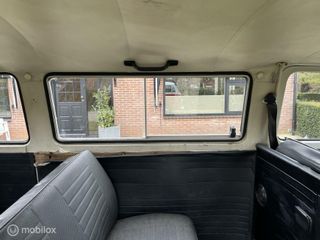 Voertuigafbeelding 12