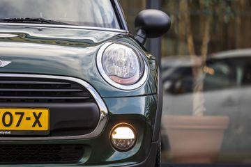 Voertuigafbeelding 3