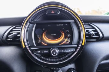 Voertuigafbeelding 35