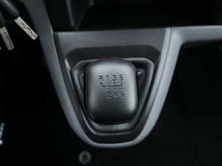 Voertuigafbeelding 32