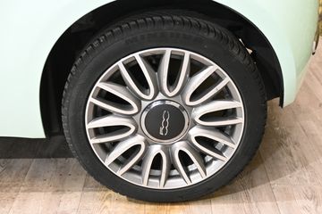 Voertuigafbeelding 14