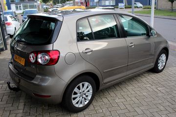 Voertuigafbeelding 3